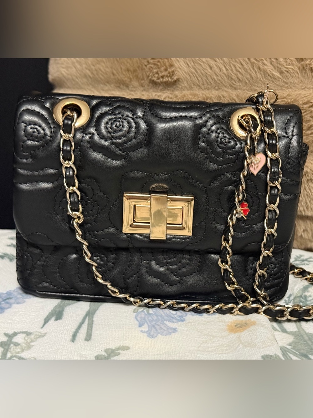 ALDO Black Quilted Floral Crossbody Bag With Charms 🌺🩷🦋 - Picture 2 of 6